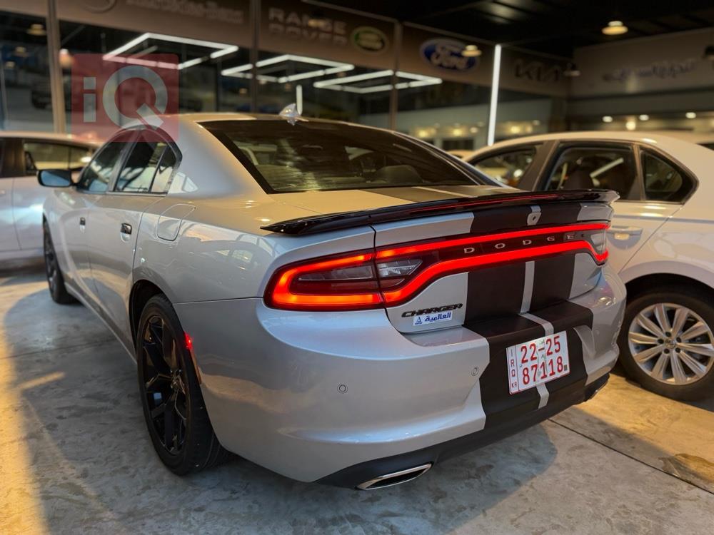 دودج تشارجر